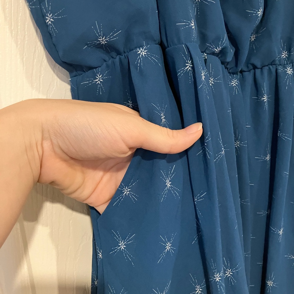 Torrid Midi Chiffon Pleated Dress Pockets Teal Starburst Flowy Elegant 4 4X 26 - Picture 7 of 16